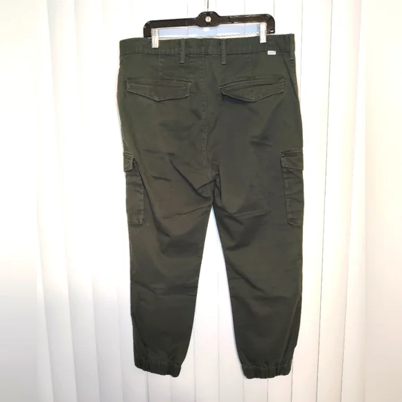 Levi Men's green cargo pants size W36 L30 - Picture 2 of 4